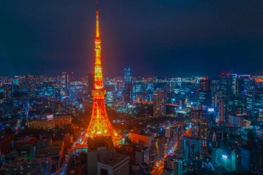 Tokyo kule gece görüşü. Çekim yeri: Minato Ward, Tokyo