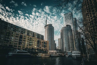 Liman binaları (Toronto, Kanada). Çekim Konumu: Toronto