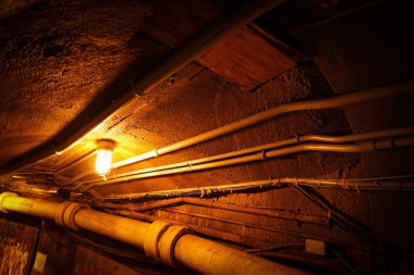 Dar yeraltı geçidi. Çekim Konumu: Toronto