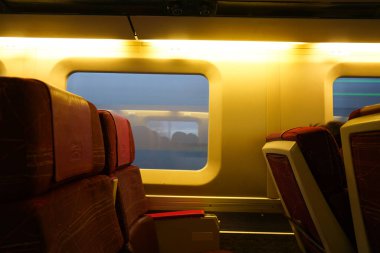 Alacakaranlıkta trende. Çekim Konumu: Toronto