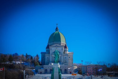 St. Josephs Katedrali. Çekim yeri: Montreal, Kanada