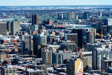 Gün batımında Montreal 'in panoramik manzarası. Çekim yeri: Montreal, Kanada