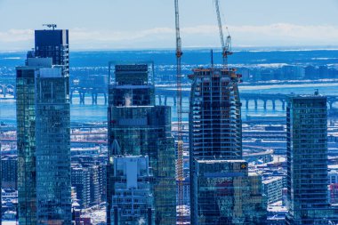 Yüksek binalar yapım aşamasında. Çekim yeri: Montreal, Kanada