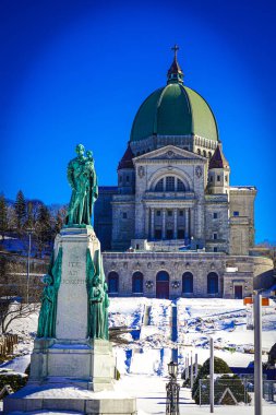 St. Josephs Şapeli (Montreal). Çekim yeri: Montreal, Kanada
