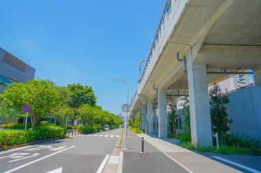 Üstgeçitler ve sokaklar. Çekim yeri: Hodogaya Koğuşu, Yokohama Şehri