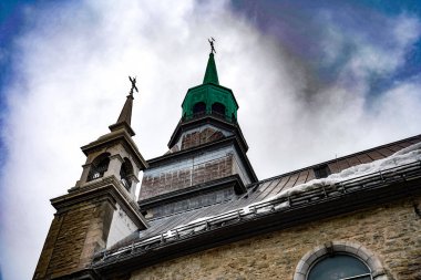 Şapel kulesi (Kanada). Çekim yeri: Montreal, Kanada