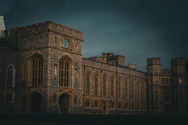 Alacakaranlıkta Windsor Kalesi. Çekim Konumu: İngiltere, Londra