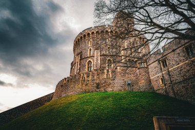 Windsor Kalesi dış duvar. Çekim Konumu: İngiltere, Londra