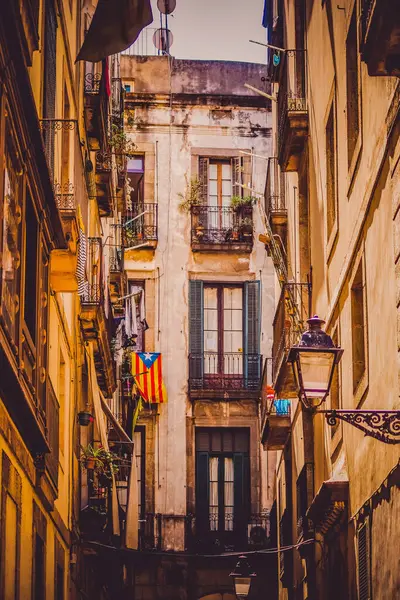 Barselona 'nın eski sokakları