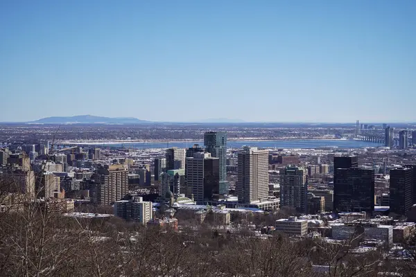 Montreal 'de kışın Montreal, Kanada