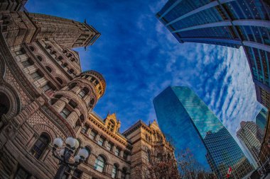 Toronto 'da Modern ve Klasik