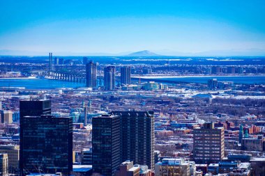 Montreal şehri ve köprüler