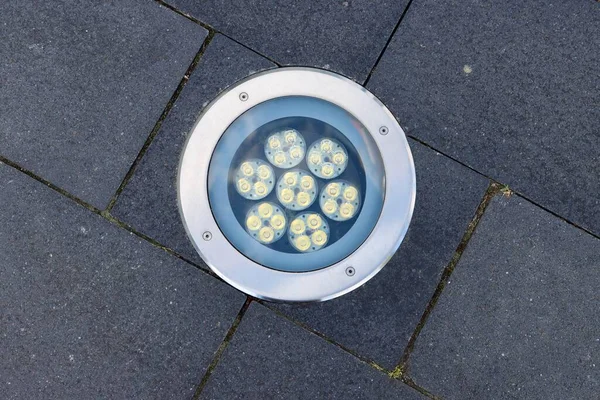 Λαμπτήρας Led Φώτα Τοποθετημένα Στο Έδαφος Διάδρομο — Φωτογραφία Αρχείου