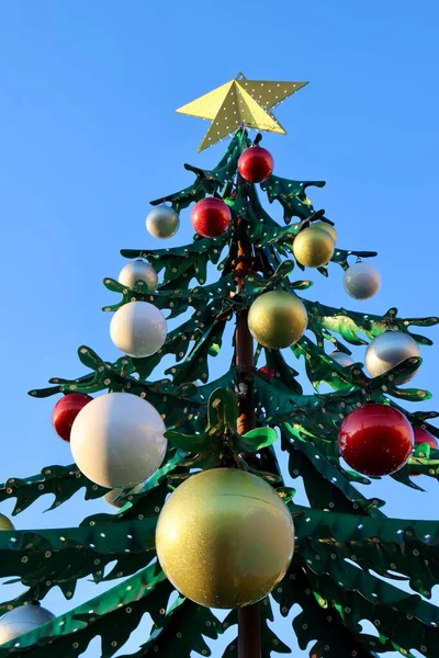Carousel Shape Christmas Tree Big Lower Baubles Carousel Cars — Stock Photo, Image