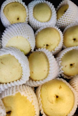 Koruyucu Pakette Taze Asya Armutları