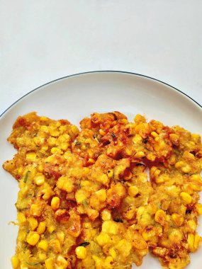 Bakwan Jagung böreğinin yakın çekimi