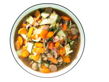 Kalın soslu karışık sebzeli, kalamarlı ve köfteli Endonezya Capcay tabağı..