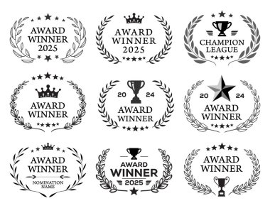 Futbol logosu, kanatlı ve alev elementli top. Eps-10 vektör illüstrasyonu.