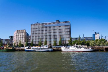 Supercell Oy, 6 Temmuz 2024 'te Finlandiya' nın başkenti Helsinki 'de bulunan Jatkasarri' deki mobil oyun geliştirme merkezini bitirdi..