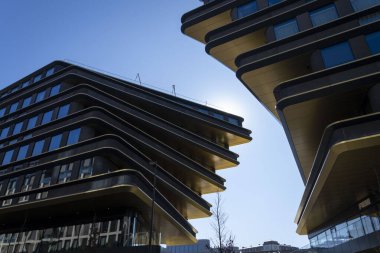5 Mart 2025 'te Çek Cumhuriyeti Prag' da Zaha Hadid Mimarlar 'ın Masarycka ofisi ve perakende binası.