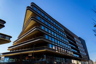 5 Mart 2025 'te Çek Cumhuriyeti Prag' da Zaha Hadid Mimarlar 'ın Masarycka ofisi ve perakende binası.