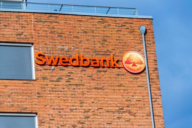 10 Mayıs 2025 'te İsveç, Göteborg' da Lindholmen 'deki Swedbank şirket genel merkezi..