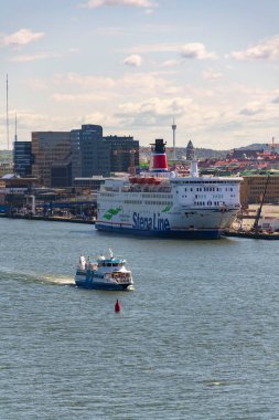 MS Stena Danica, 12 Mayıs 2025 'te İsveç' in Göteborg kentindeki Stena Line limanında gemicilik yapıyor..