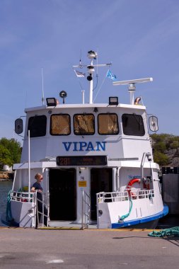 13 Mayıs 2025 'te İsveç' in Göteborg şehrinde bulunan Alvsborgsfjorden, Alvsborg 'daki Saltholmen liman yarımadasındaki takımadası feribotu..