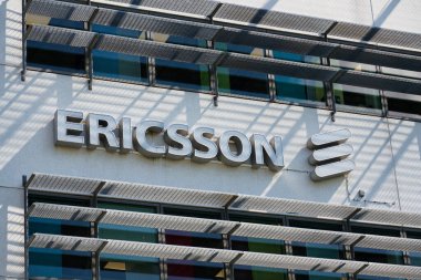Ericsson çok uluslu ağ ve telekomünikasyon şirketi logosu 12 Mayıs 2025 'te İsveç' in Göteborg kentinde..