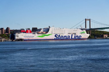 MS Stena Germanica, 12 Mayıs 2025 'te İsveç' in Göteborg kentindeki Alvsborg köprüsü yakınlarındaki limandan Stena Line 'a doğru yola çıktı..