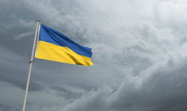 Ukrayna ülkesi mavi ulus bayrağı sallıyor mavi gökyüzü arkaplan duvar kağıdı kopya uzay vatanseverlik sembolü Ukraynalı insanlar ulusal hükümet Avrupa bağımsızlığı gururu demokrasi