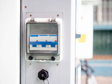 Elektrik teçhizatı sektörü güvenlik şalteri kontrol düğmesi enerji fünyesi kablo servis kutusu kopyalama uzay kurulum sistemi otomatik bakım tehlike aygıtı santral