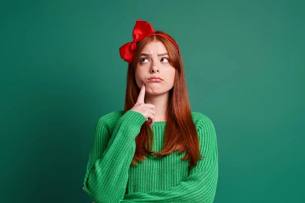Beautiful Woman Tied Red Bow Head Looking Thoughtful While Standing — Stock Photo, Image