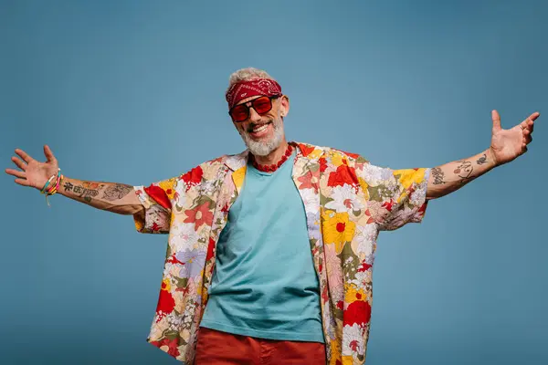 Happy Hipster Senior Man Stylish Funky Shirt Gesturing Blue Background — Stock Photo, Image