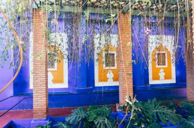 Jardin Majorelle 'in baş verandasının fotoğrafı..