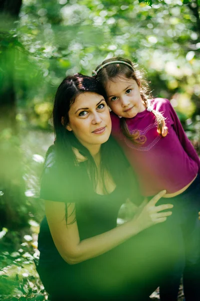 Mother Daughter Woods Sunny Day Summer — Stock Photo, Image
