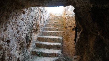 Pafos Mağarası manzarası, Yunan 