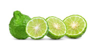 bergamot ya da kaffir beyaz arkaplanda izole edildi
