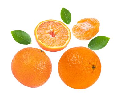 Beyaz arkaplanda Mandalina veya Mandalina