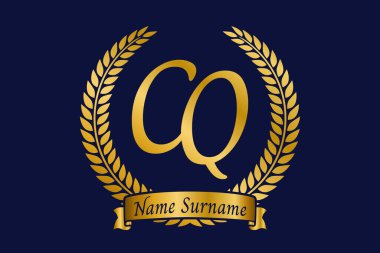 İlk harf C ve Q, CQ monogram logo tasarımı defne çelengi. Kaligrafi yazı tipli lüks altın amblem.