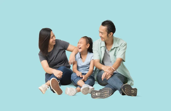 Šťastný Usmívající Mladá Asijská Rodina Sedí Podlaze Bavte Spolu Celé — Stock fotografie
