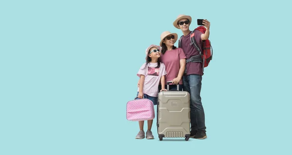 Family Travel Concept Full Body Wesołych Azjatyckich Wakacji Rodzinnych Ojciec — Zdjęcie stockowe