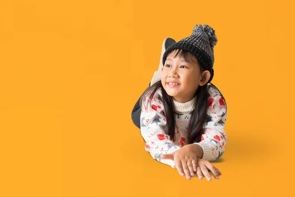 Porträt Der Attraktiven Fröhlichen Asiatischen Kleinen Mädchen Denken Blick Auf Stockbild