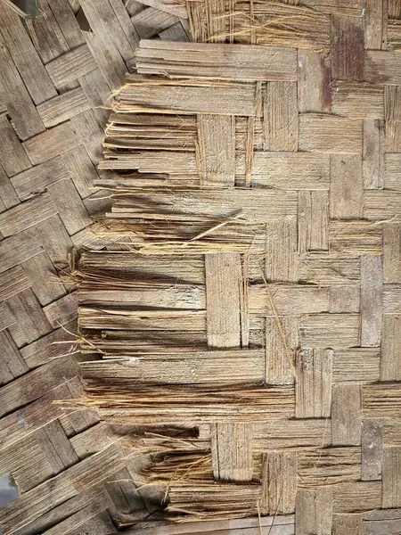 Örgü bambu yakın çekim. Kırık bambu örgü