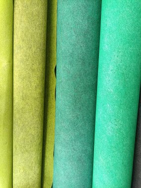 Yeşil ve sarı ruloları kapat