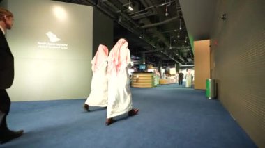 Delegasyon Dubai Fuarı 'nda görüşmelere gidiyor.