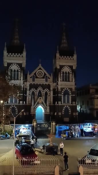 Katholieke Kerk Een Duur Gebied Van Mumbai — Stockvideo