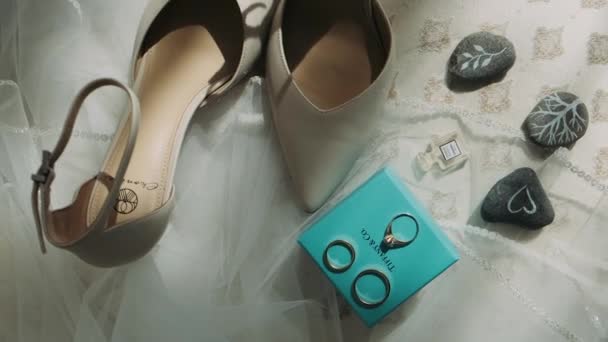 Tiffany Ağustos 2023 Çaldı Üst Manzara Makro Beyaz Ipek Kurdeleyle — Stok video