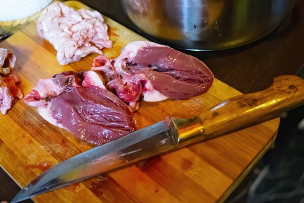 Raw Sheep Heart Wooden Board Cutting Meat Knife Spices — Stock Photo, Image