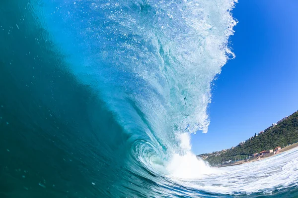 Хвильова Порожниста Аварія Розбиває Блакитну Трубку Води Мілководних Рифів Мальовнича — стокове фото